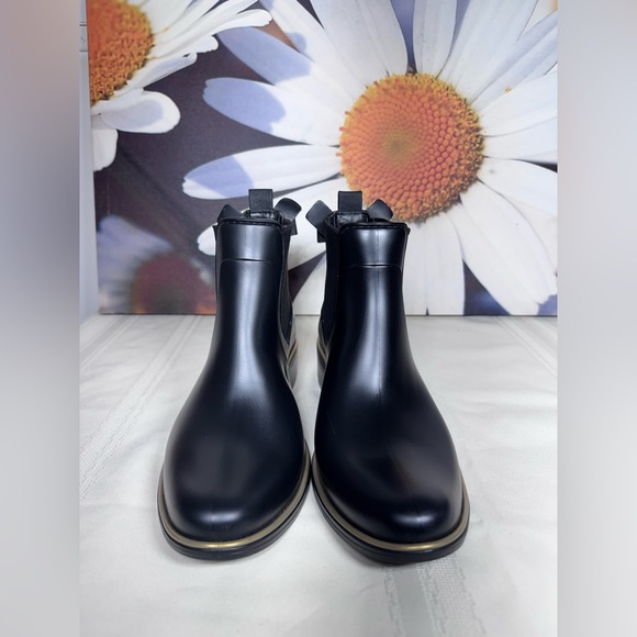 Kate Spade Black Leather Ankle Boots - Picture 1 of 9